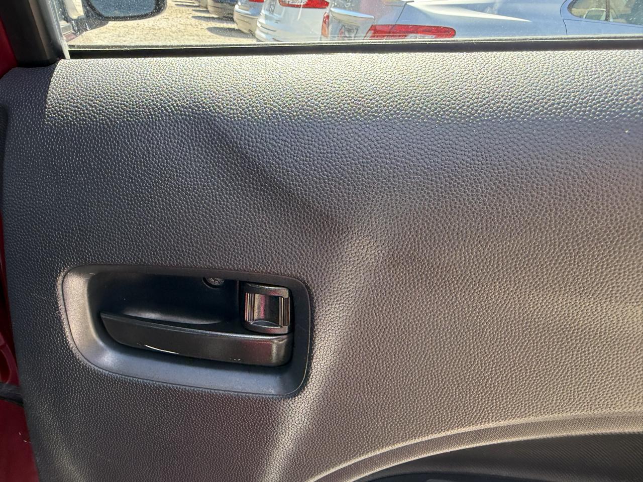 Mitsubishi Mirage ES 5M 2017