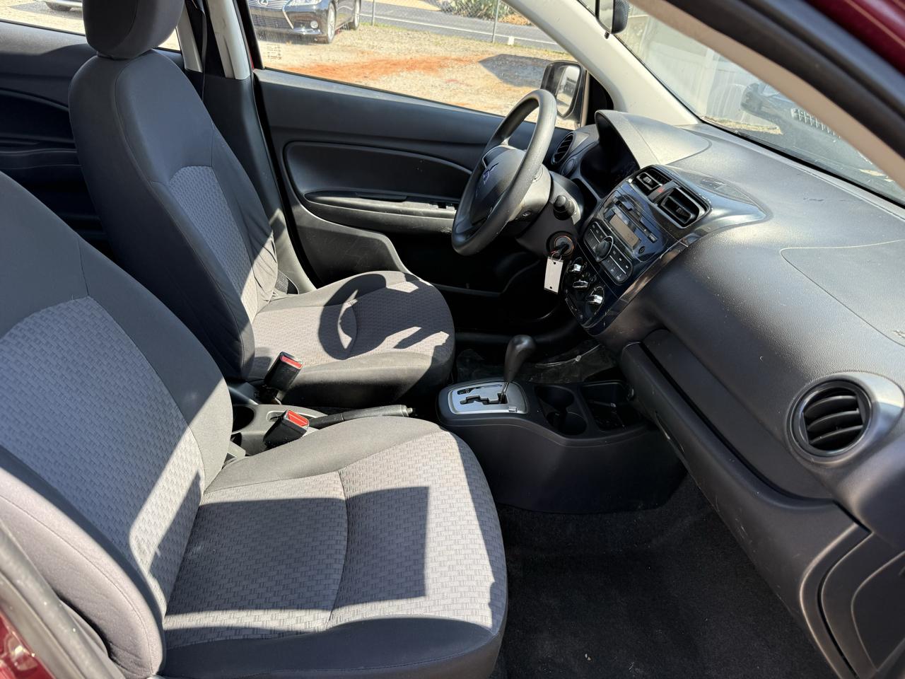 Mitsubishi Mirage ES 5M 2017