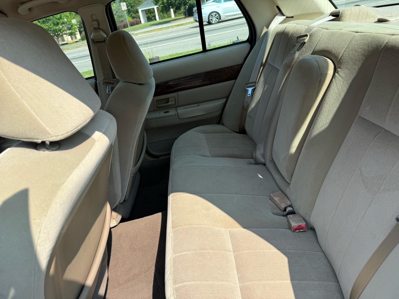 Mercury Grand Marquis GS 2004