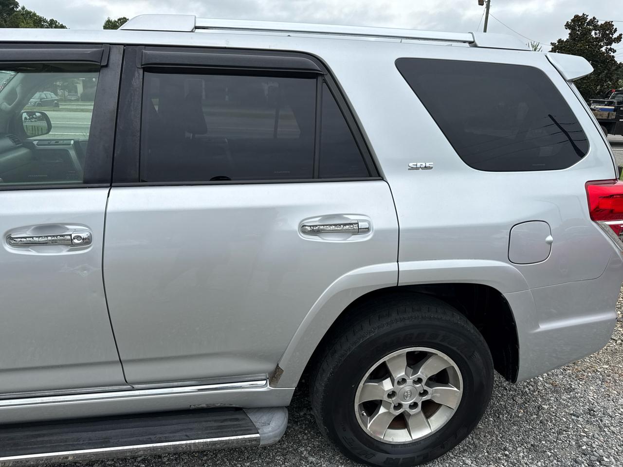 Toyota 4Runner SR5 2WD V6 2010