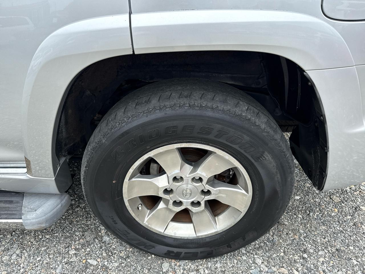 Toyota 4Runner SR5 2WD V6 2010