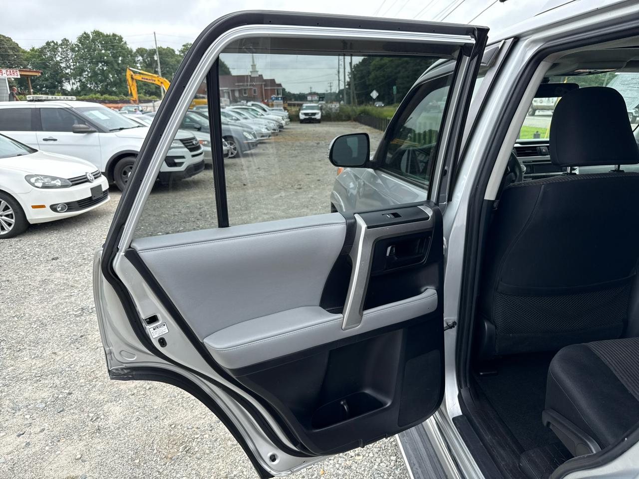 Toyota 4Runner SR5 2WD V6 2010