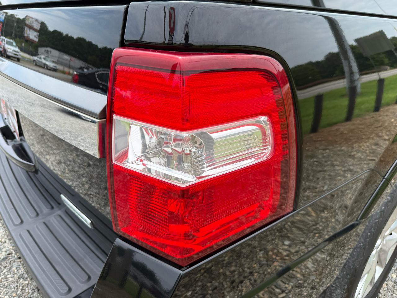 Ford Expedition Limited 2WD 2017