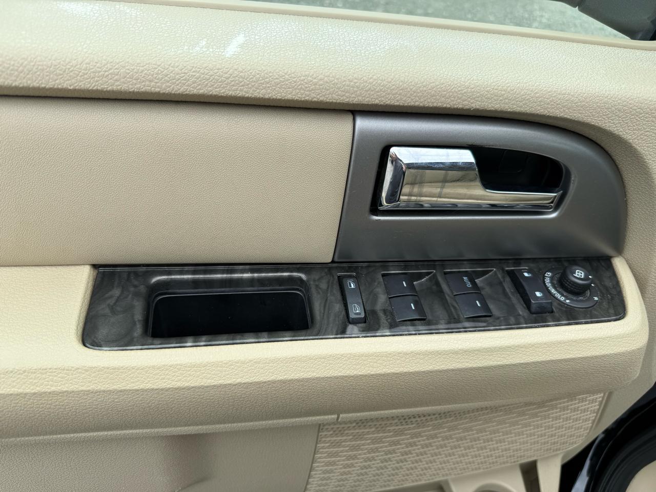 Ford Expedition Limited 2WD 2017