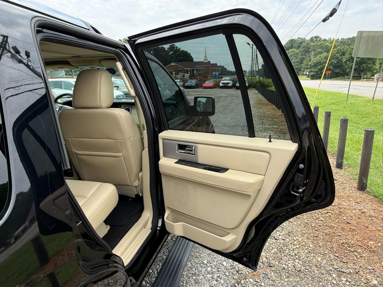 Ford Expedition Limited 2WD 2017