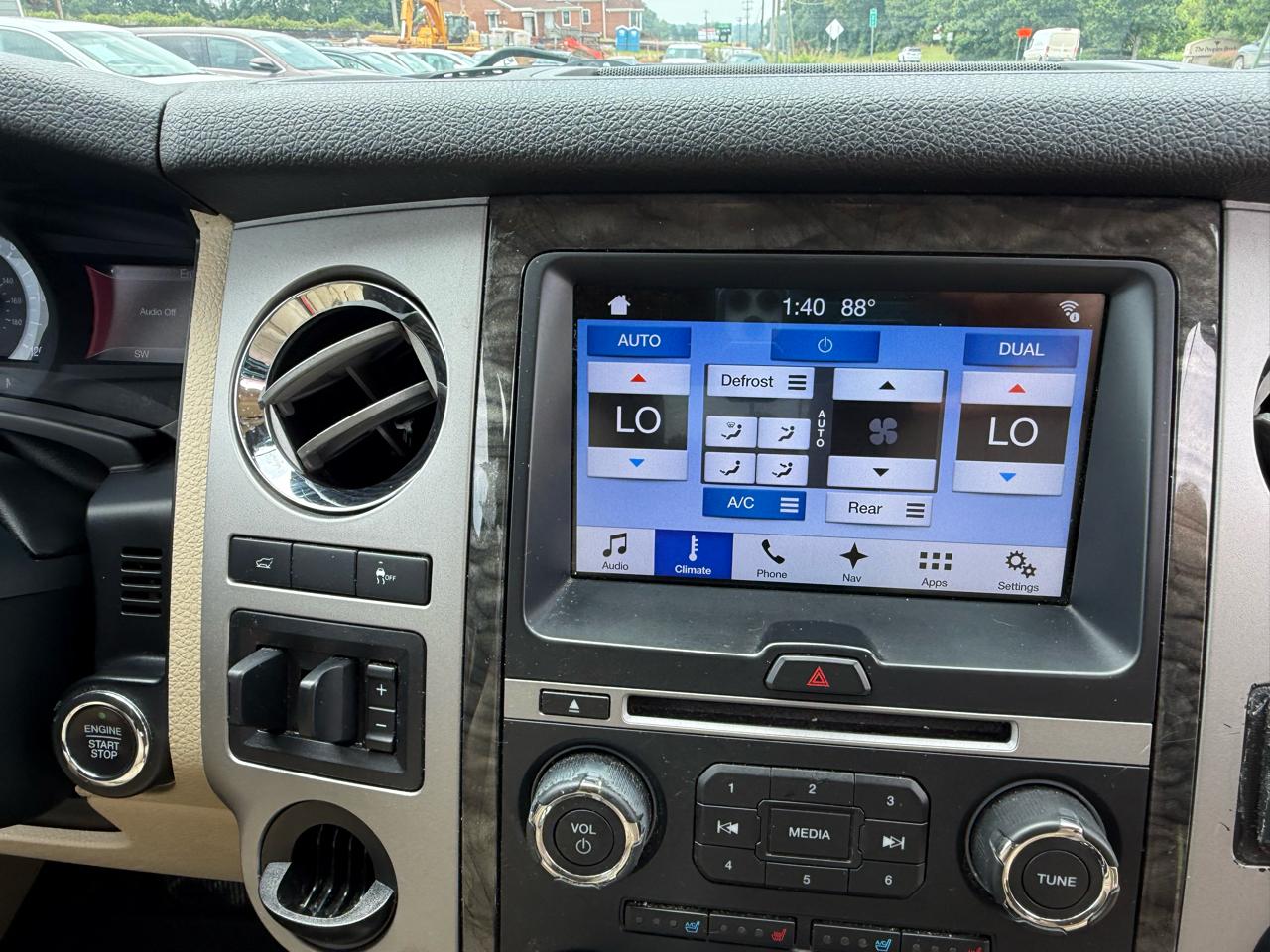 Ford Expedition Limited 2WD 2017