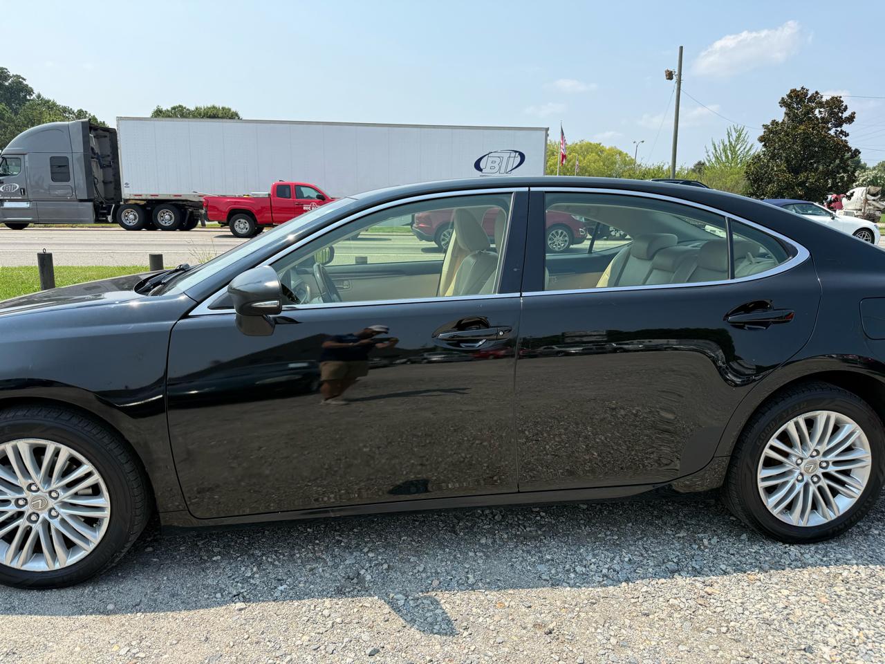Lexus ES 350 4D Sedan 2013
