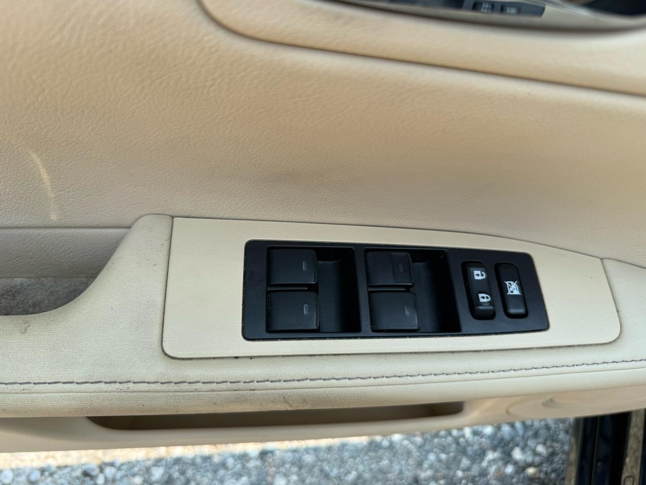 Lexus ES 350 4D Sedan 2013