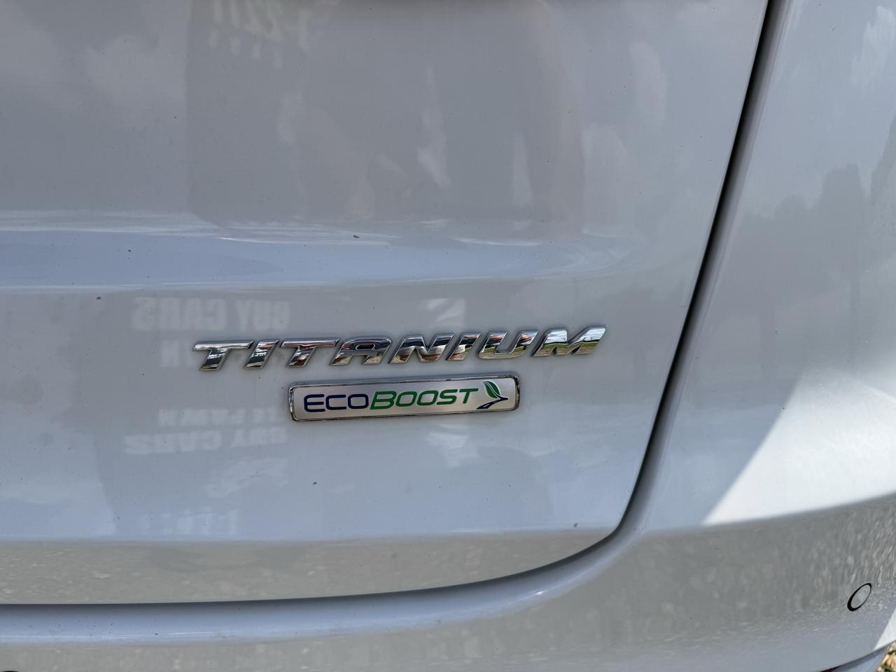 Ford Fusion Titanium 2020