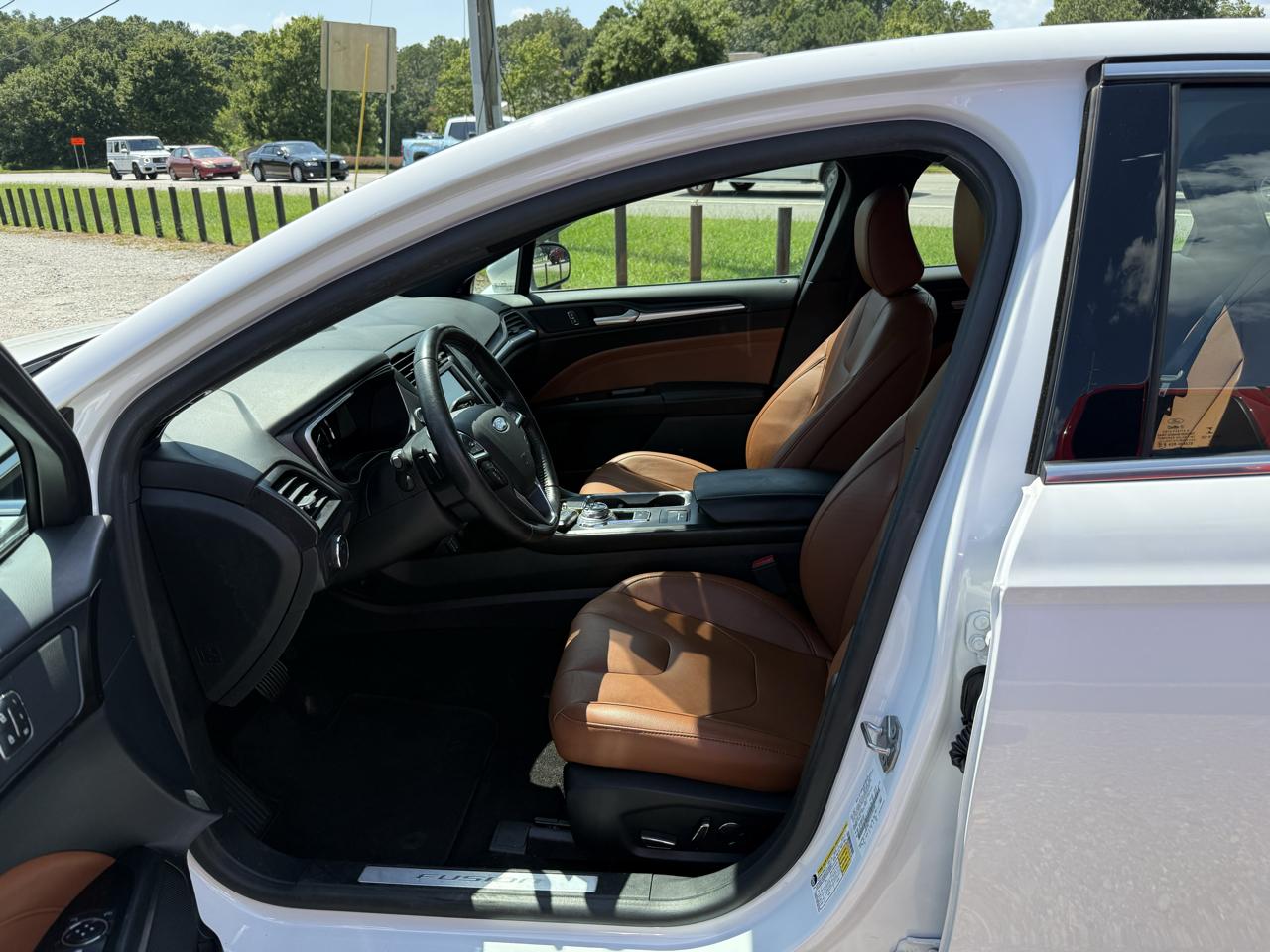 Ford Fusion Titanium 2020