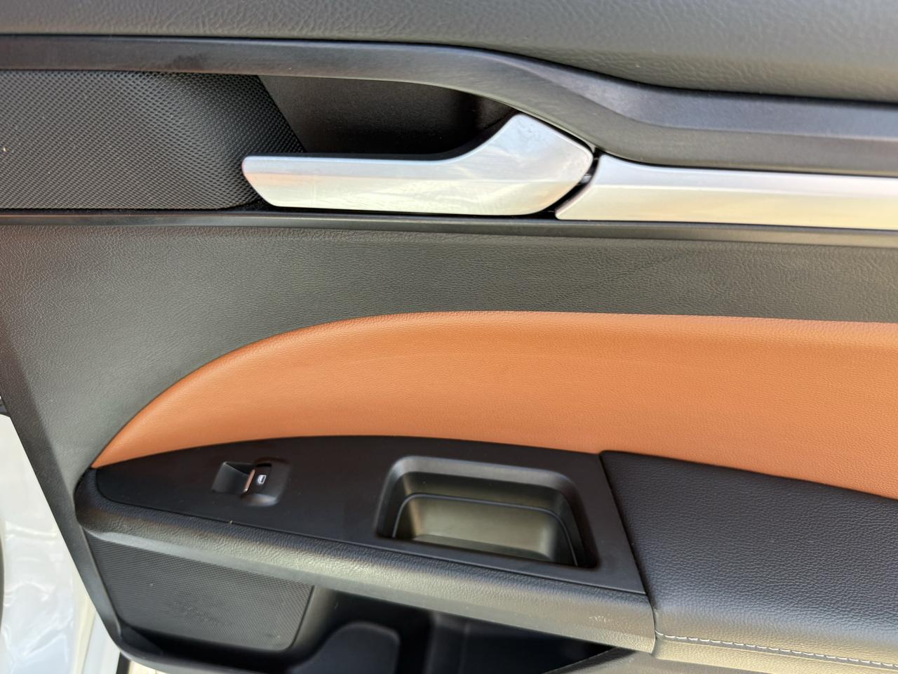 Ford Fusion Titanium 2020