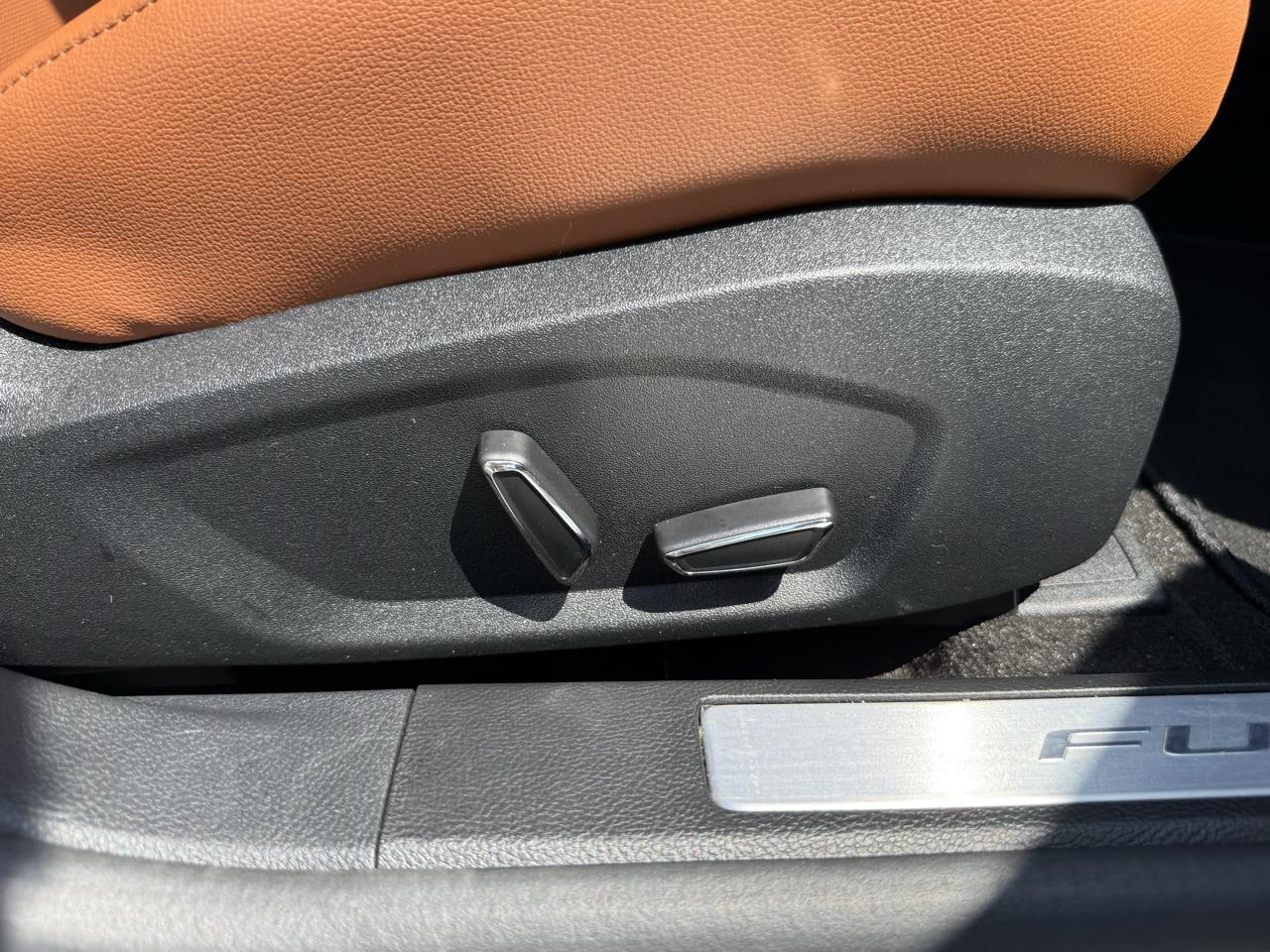 Ford Fusion Titanium 2020