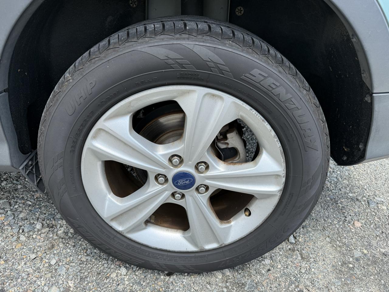 Ford Escape SE FWD 2013