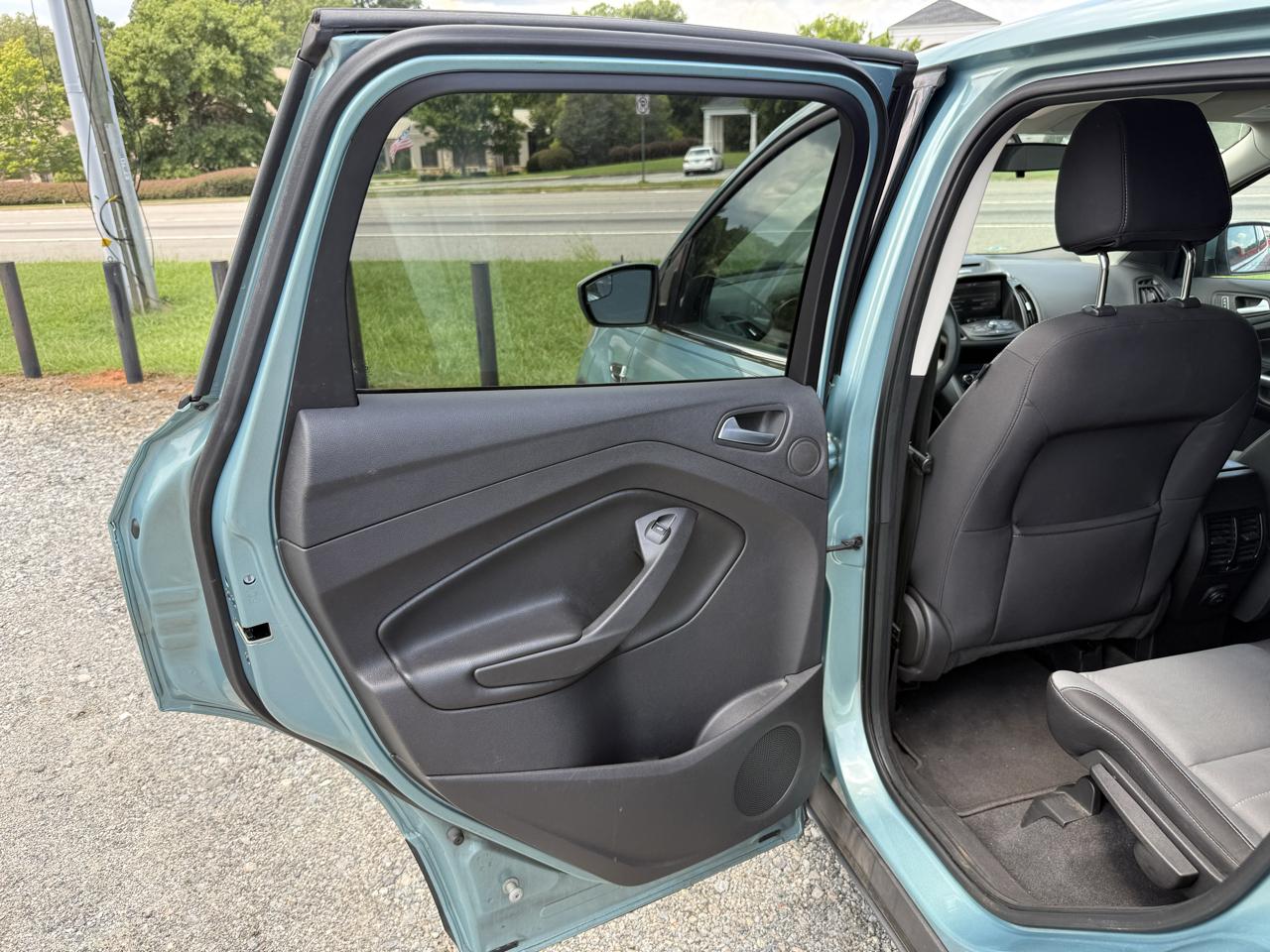 Ford Escape SE FWD 2013