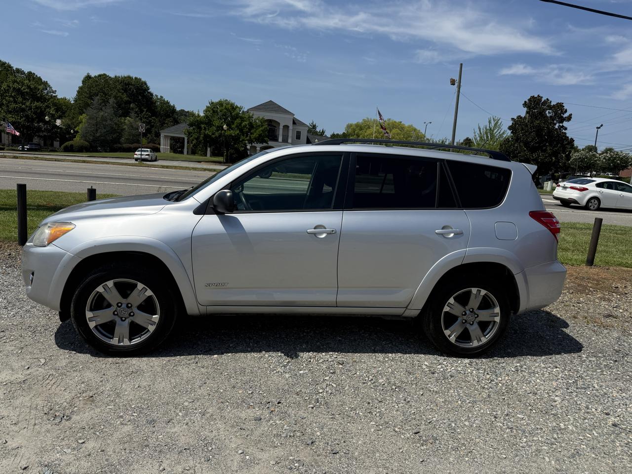 Toyota RAV4 Sport I4 2WD 2012