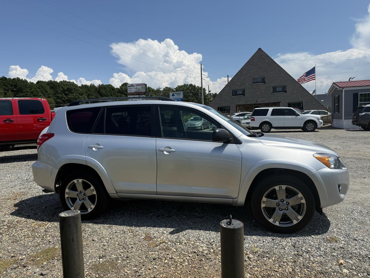 Toyota RAV4 Sport I4 2WD 2012