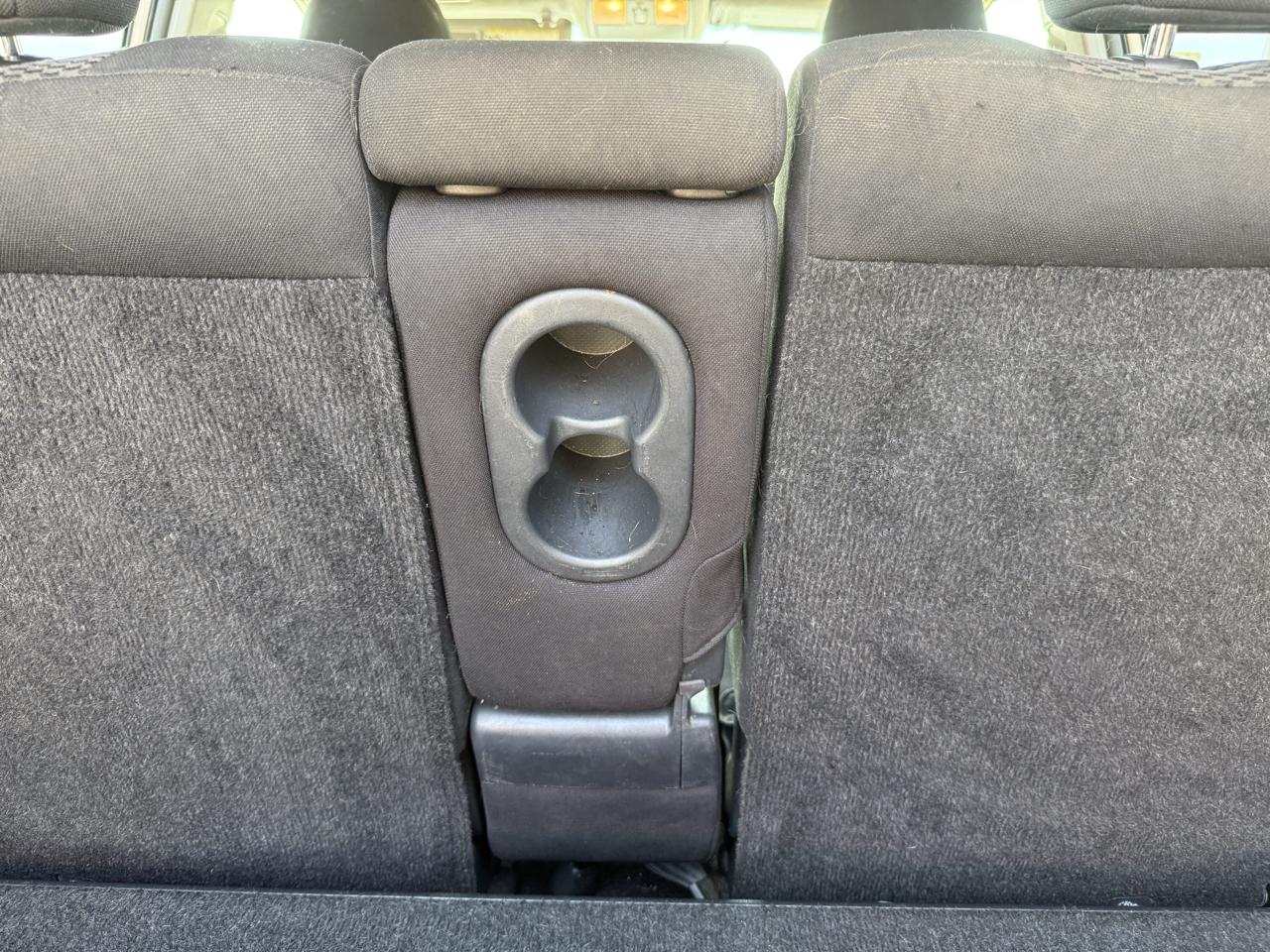 Toyota RAV4 Sport I4 2WD 2012
