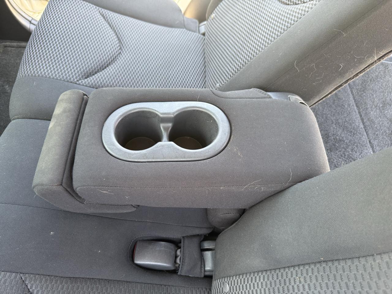 Toyota RAV4 Sport I4 2WD 2012
