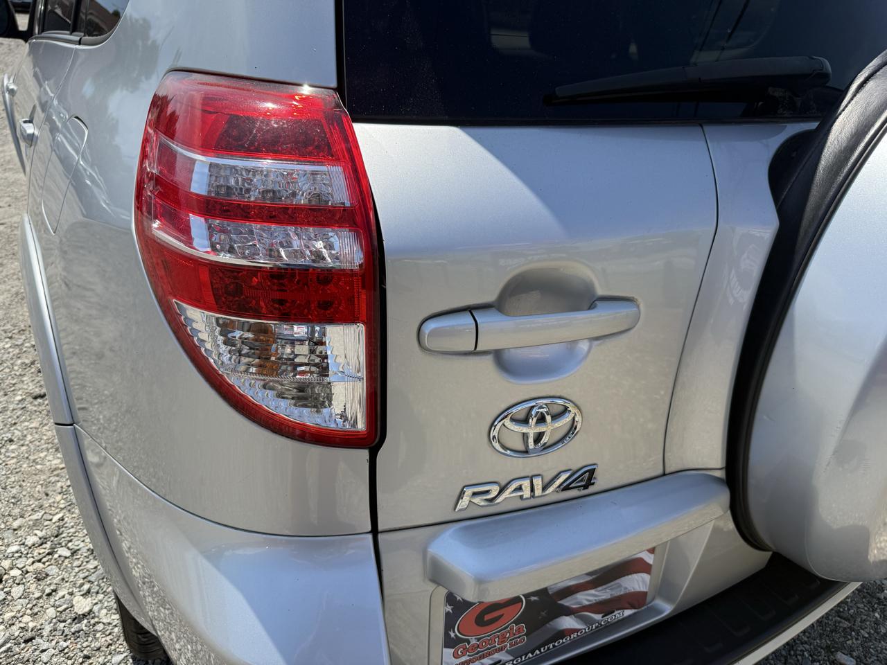 Toyota RAV4 Sport I4 2WD 2012