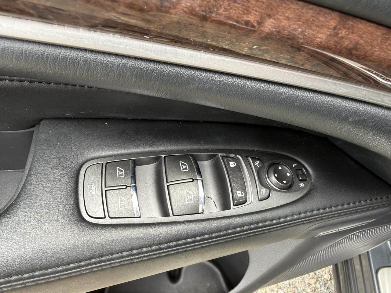 Infiniti QX60 Base AWD 2014