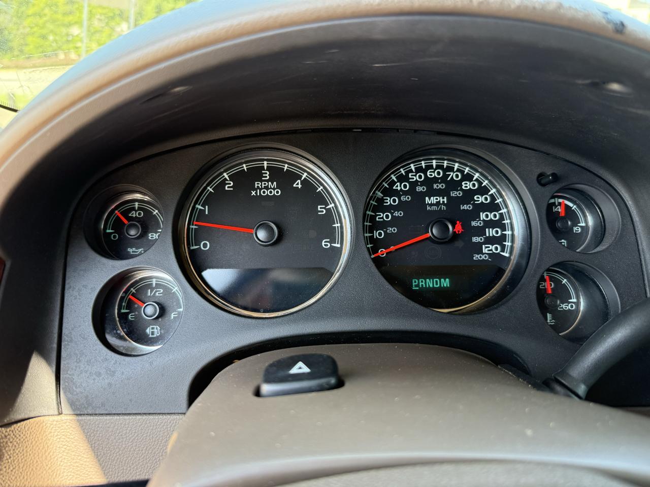 GMC Yukon XL SLT 1/2 Ton 2WD 2013