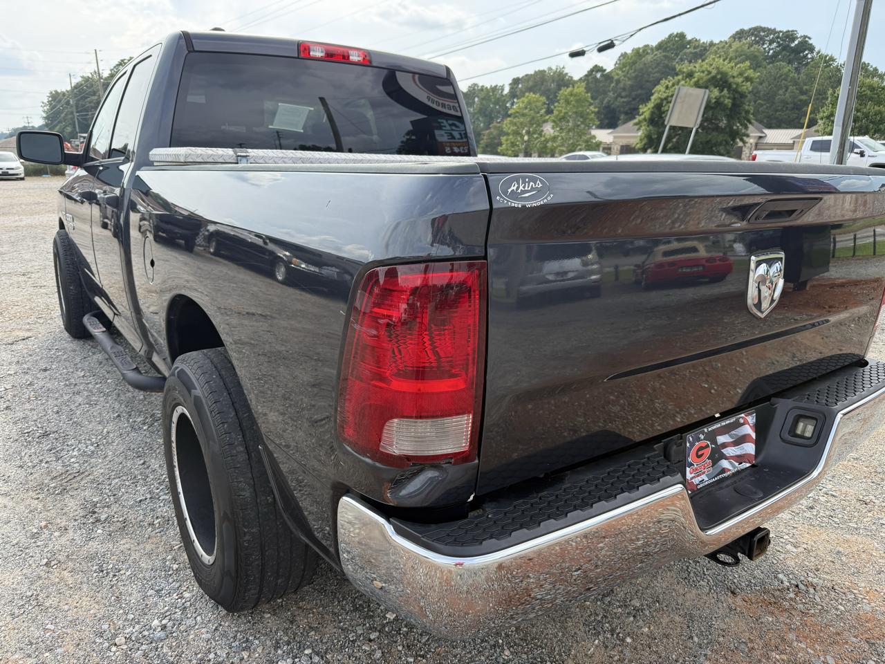 RAM 1500 Tradesman Quad Cab 2WD 2018