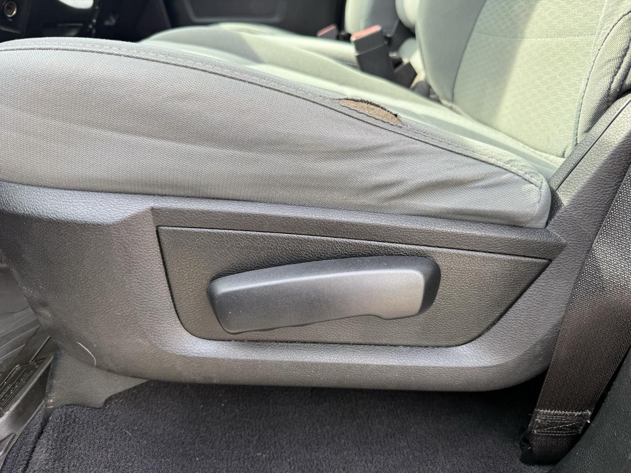 RAM 1500 Tradesman Quad Cab 2WD 2018