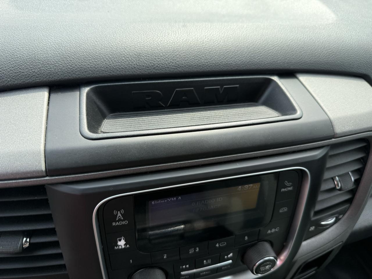 RAM 1500 Tradesman Quad Cab 2WD 2018