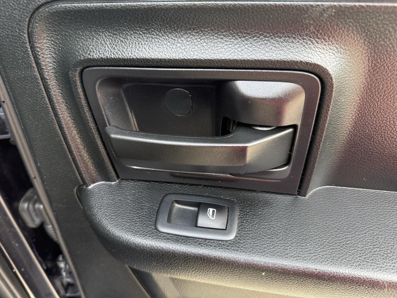 RAM 1500 Tradesman Quad Cab 2WD 2018