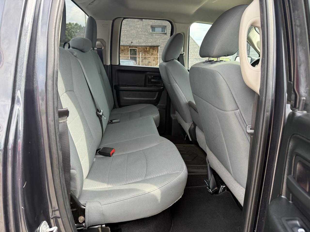 RAM 1500 Tradesman Quad Cab 2WD 2018