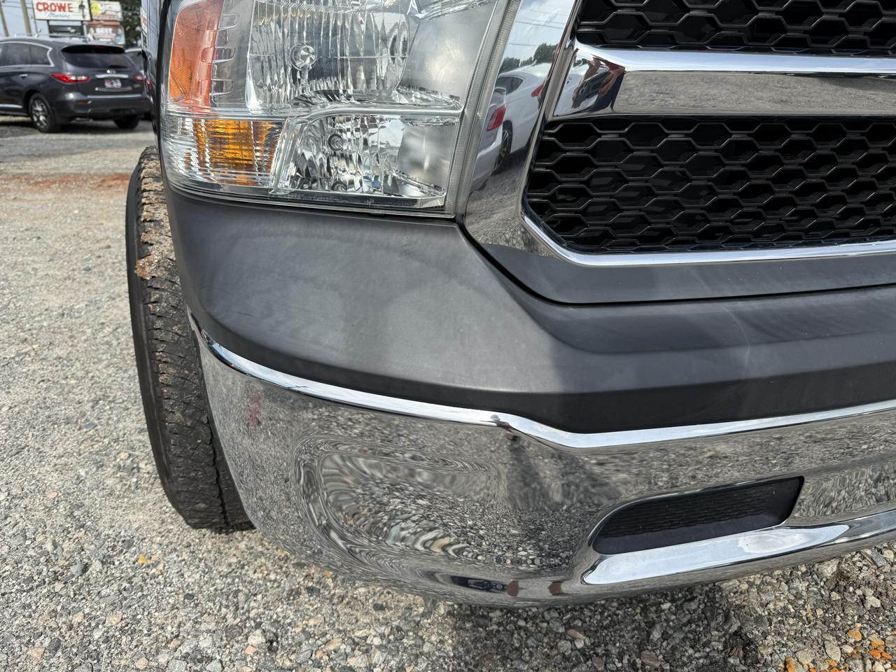 RAM 1500 Tradesman Quad Cab 2WD 2018