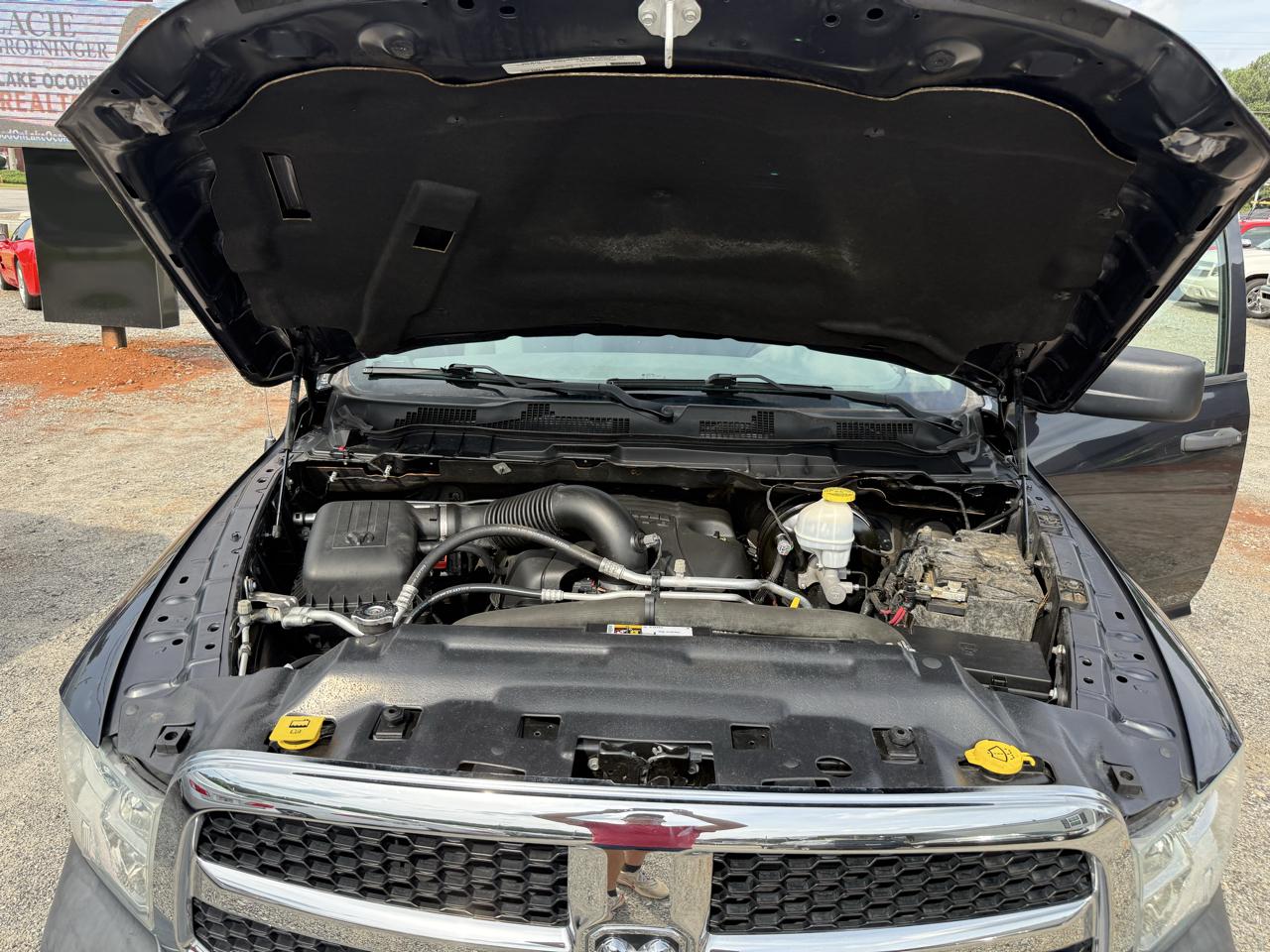 RAM 1500 Tradesman Quad Cab 2WD 2018