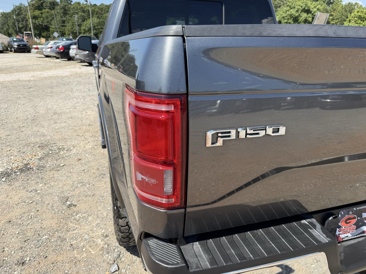 Ford F-150 SuperCrew Crew Cab 139" Lariat 4WD 2017