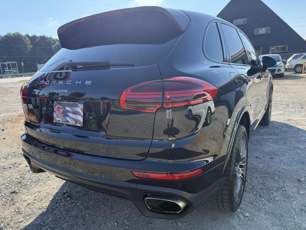 Porsche Cayenne Platinum Edition AWD 2017