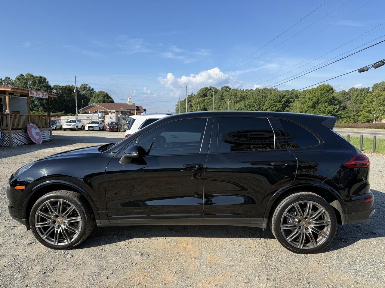 Porsche Cayenne Platinum Edition AWD 2017