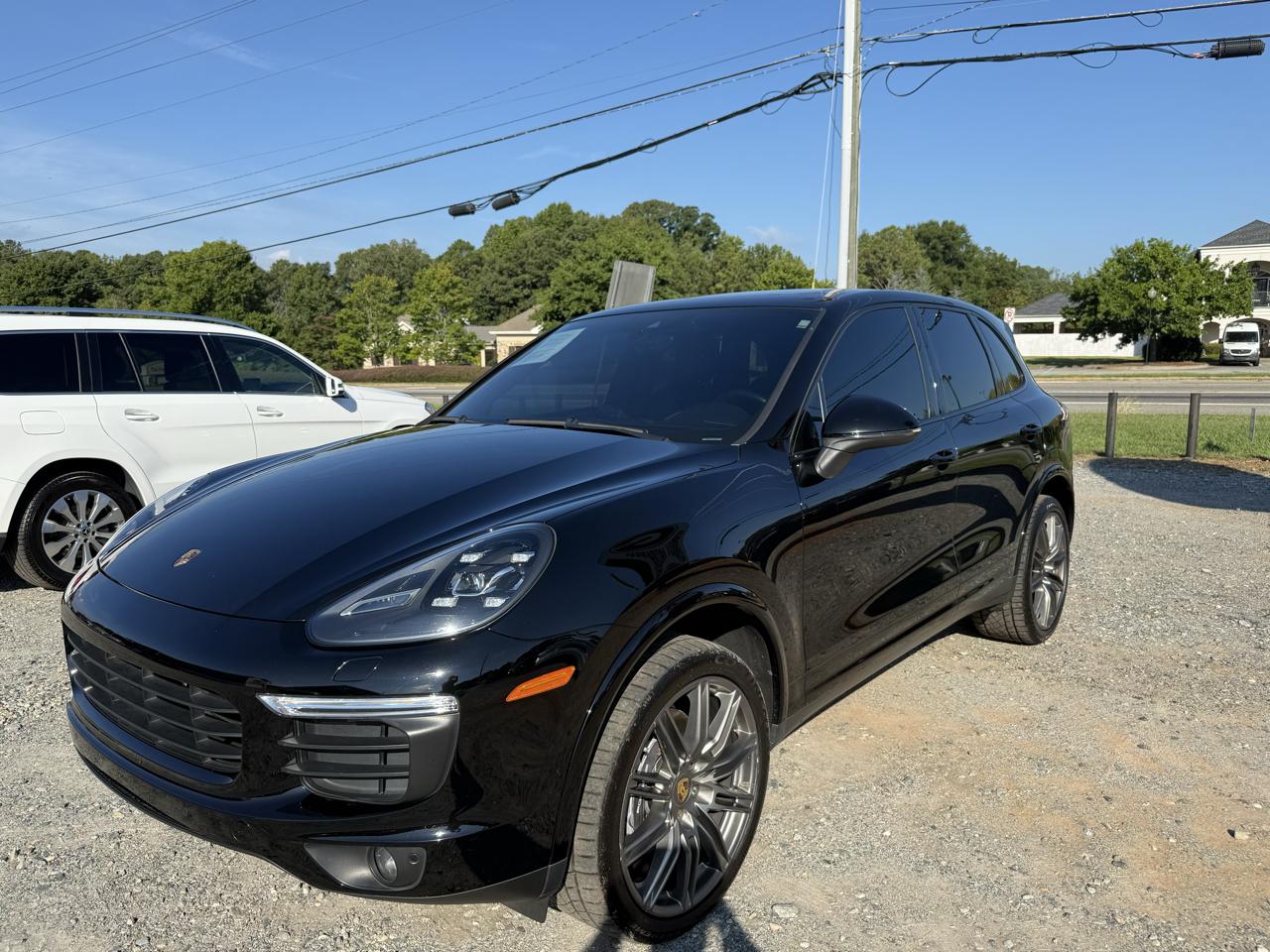 Porsche Cayenne Platinum Edition AWD 2017