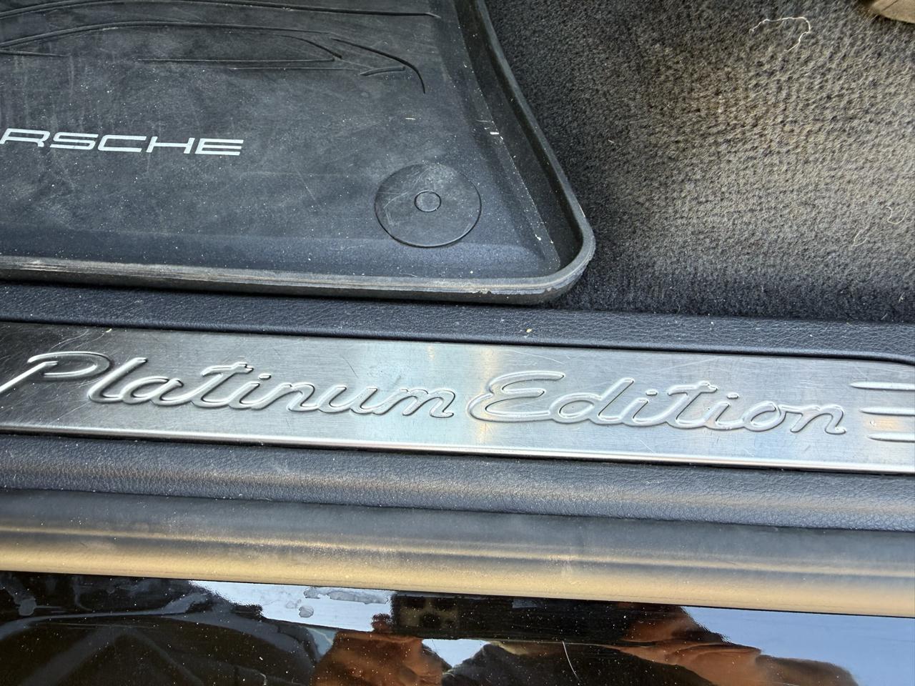 Porsche Cayenne Platinum Edition AWD 2017