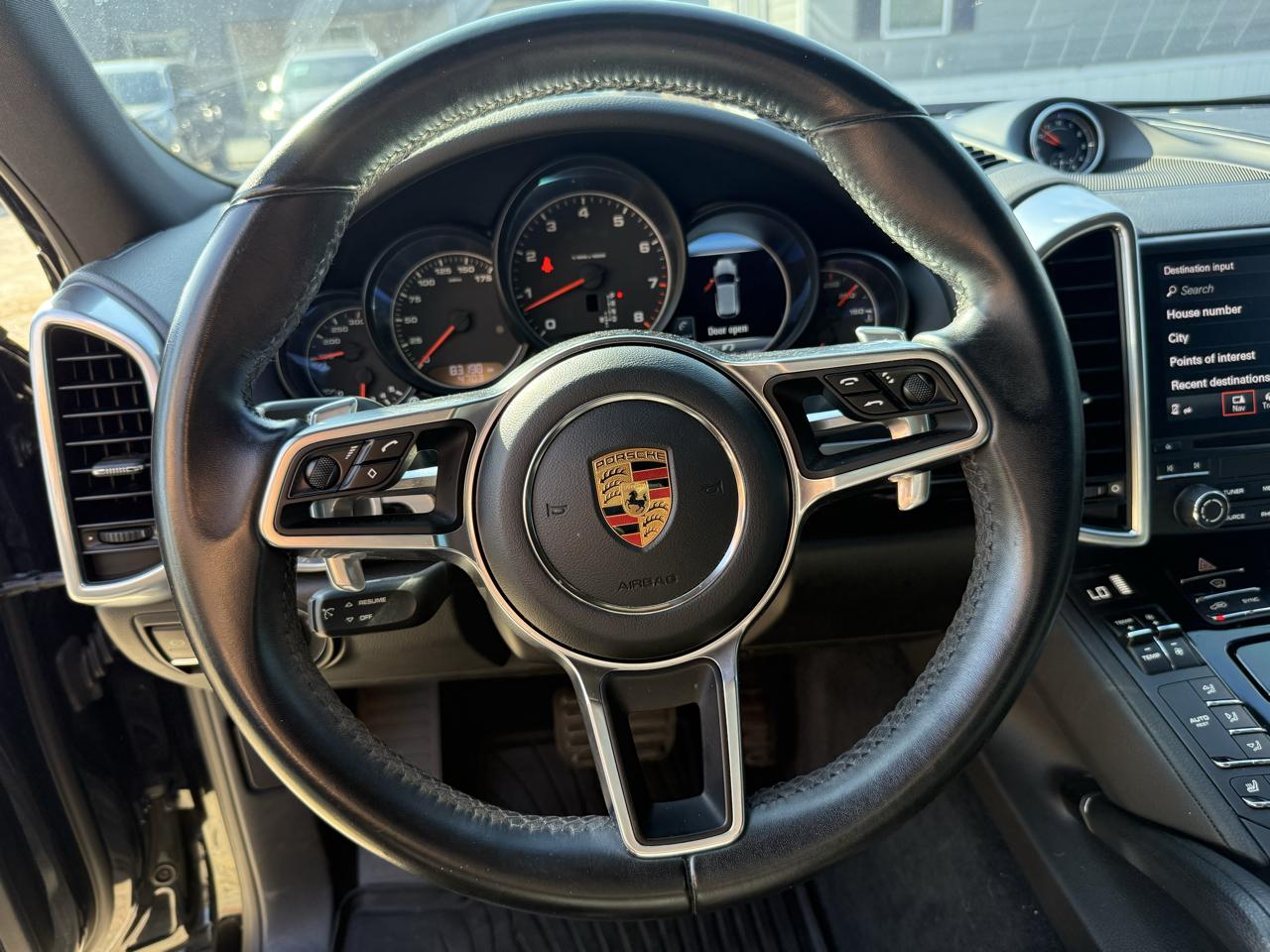 Porsche Cayenne Platinum Edition AWD 2017