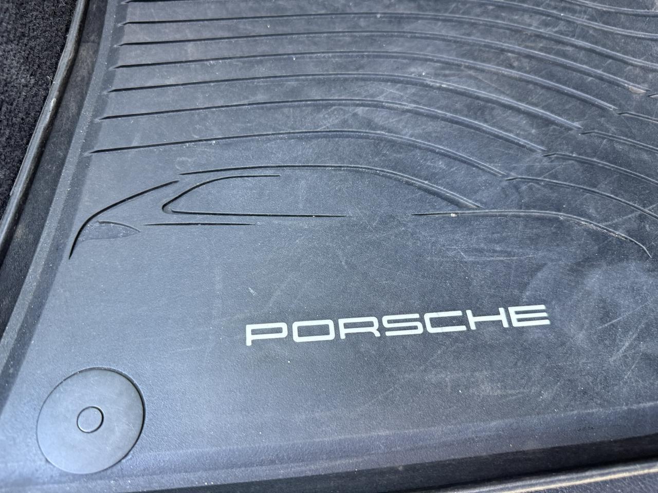 Porsche Cayenne Platinum Edition AWD 2017