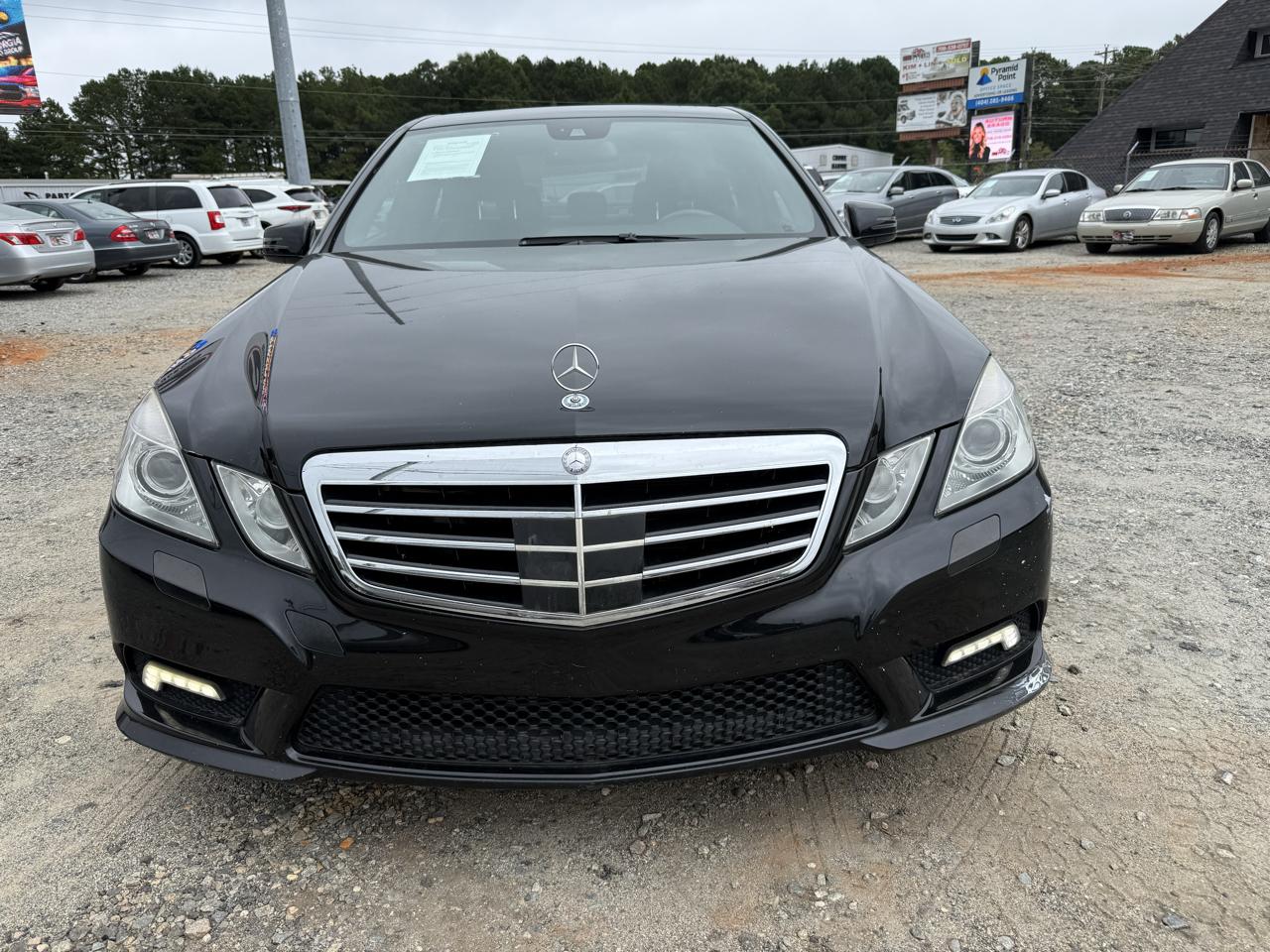 Mercedes-Benz E-Class E350 BlueTEC Sedan 2011