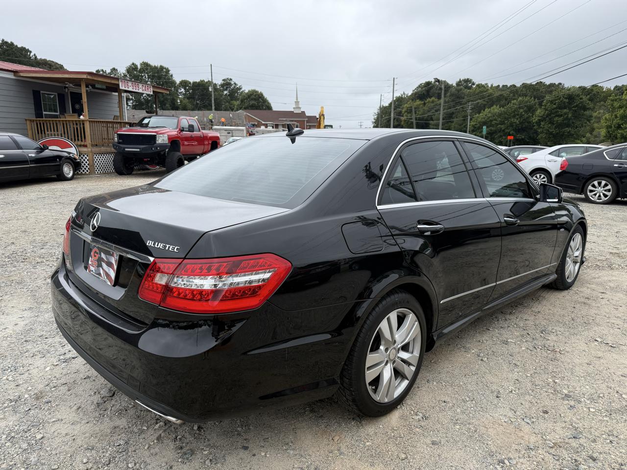 Mercedes-Benz E-Class E350 BlueTEC Sedan 2011
