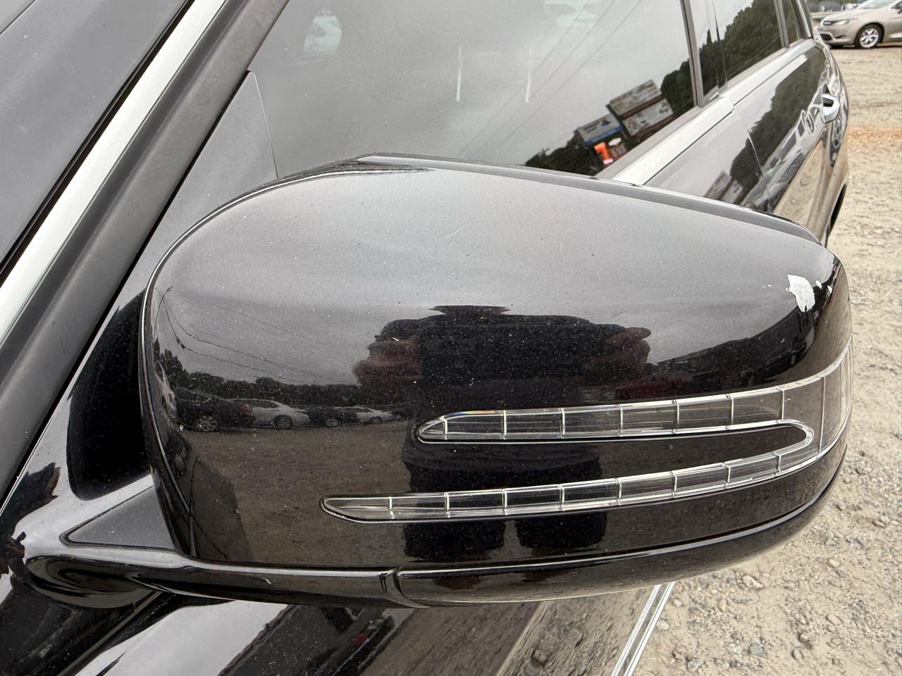 Mercedes-Benz E-Class E350 BlueTEC Sedan 2011