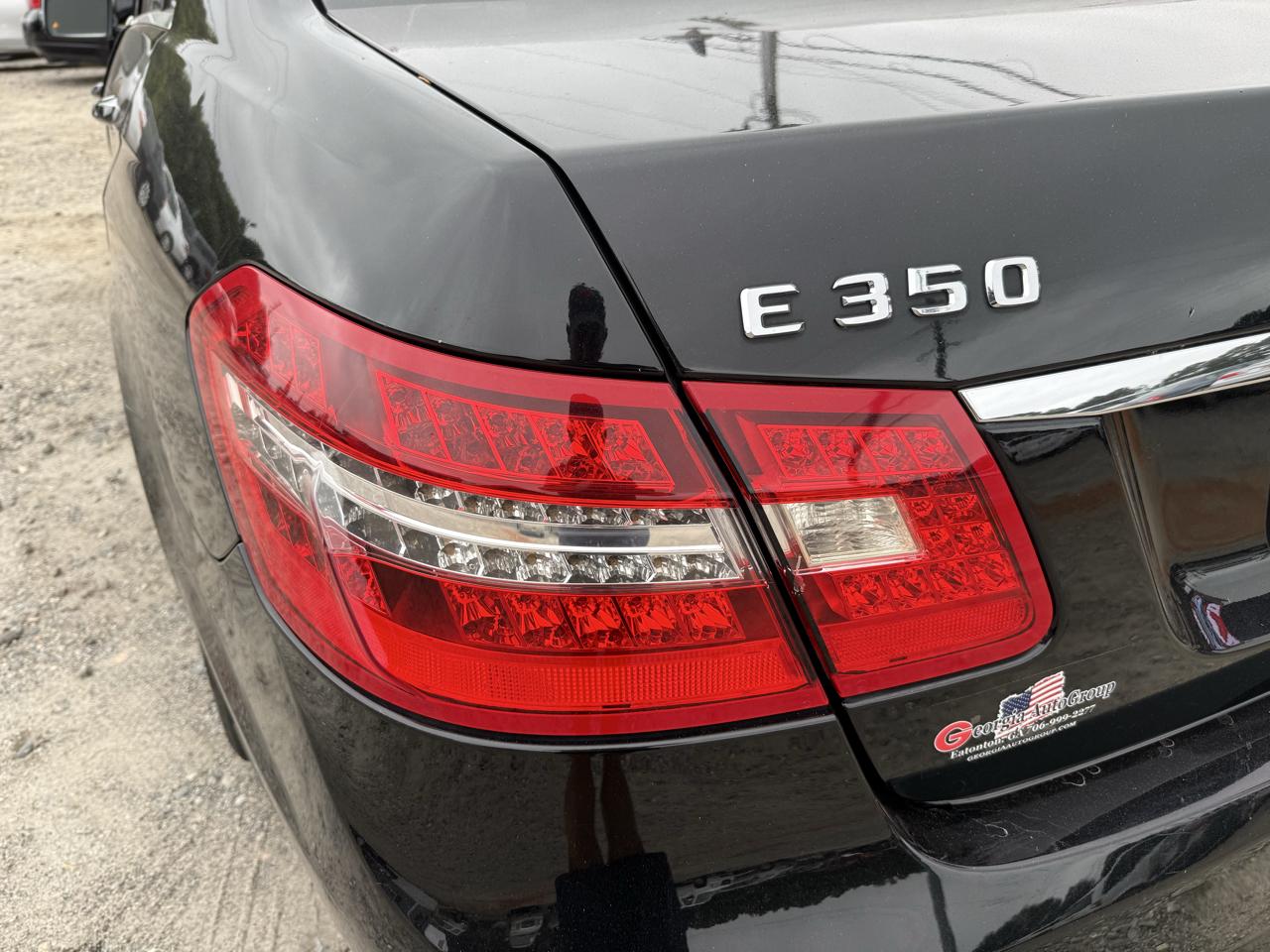 Mercedes-Benz E-Class E350 BlueTEC Sedan 2011