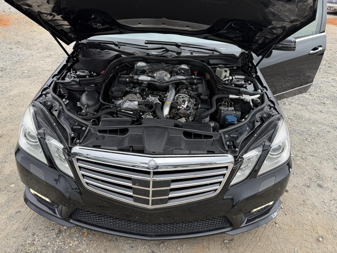 Mercedes-Benz E-Class E350 BlueTEC Sedan 2011