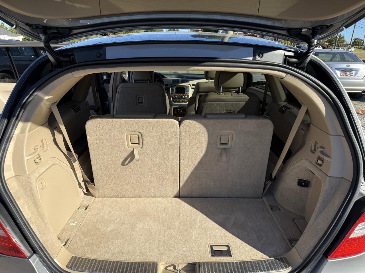 Mercedes-Benz R-Class R350 4MATIC w/ 3rd Row 2012