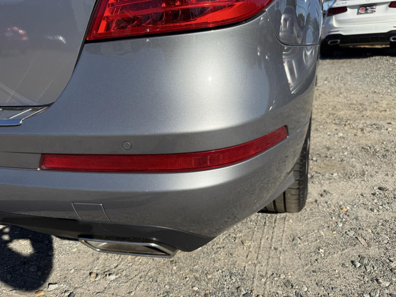 Mercedes-Benz R-Class R350 4MATIC w/ 3rd Row 2012