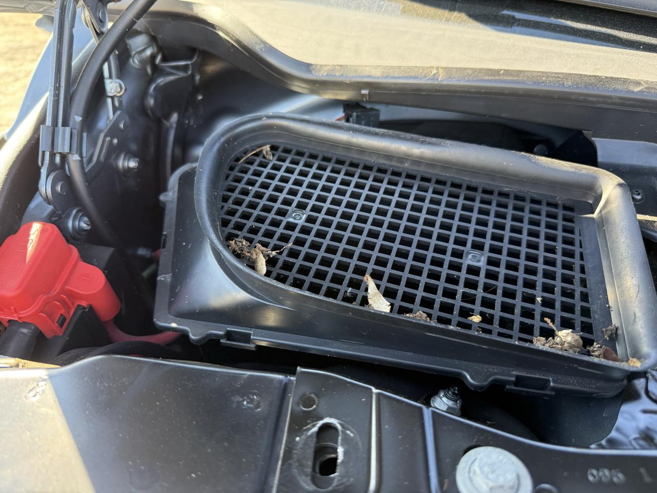 Mercedes-Benz R-Class R350 4MATIC w/ 3rd Row 2012