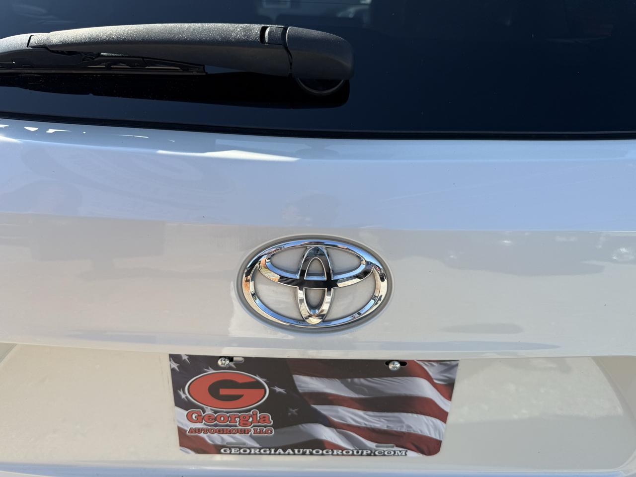 Toyota Highlander XLE FWD V6 2021