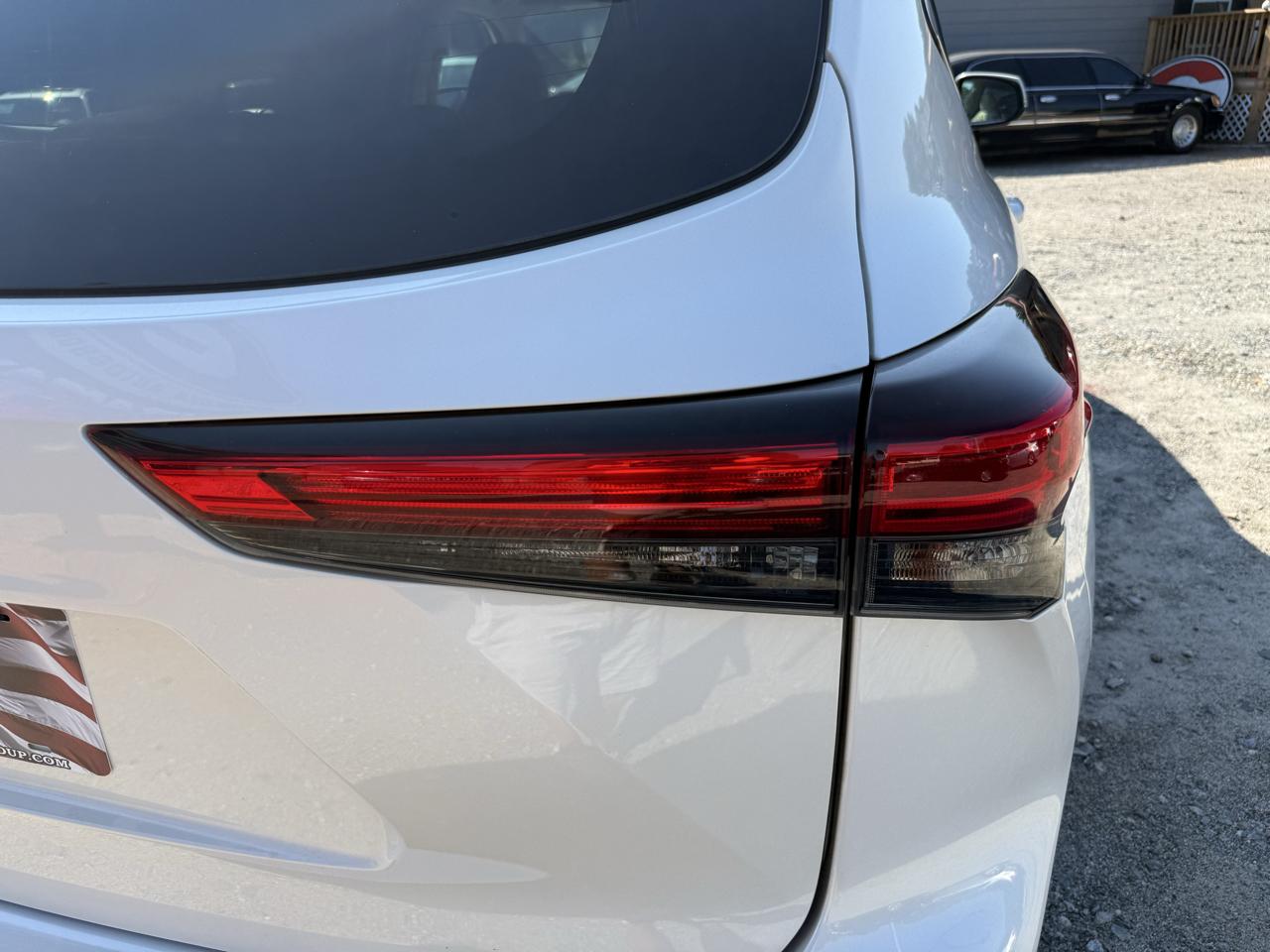Toyota Highlander XLE FWD V6 2021