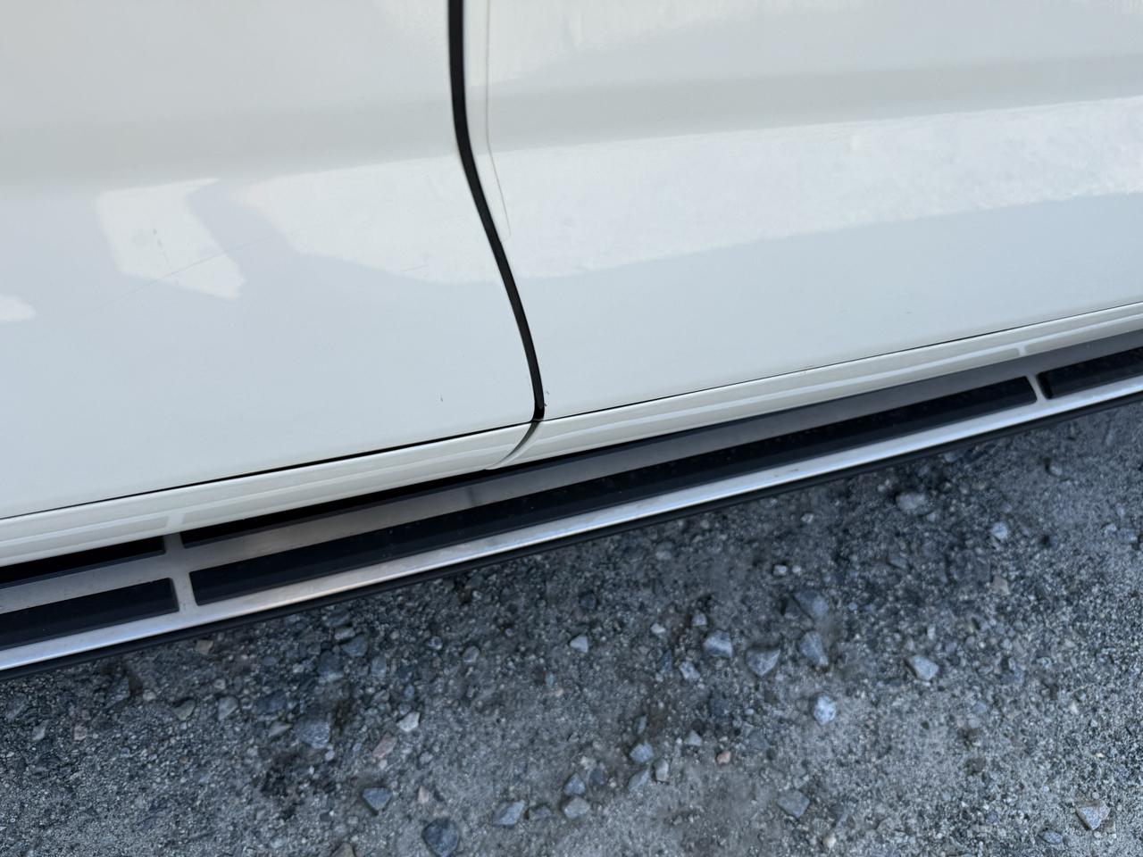 Toyota Highlander XLE FWD V6 2021